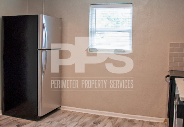 657 JOHN WESLEY DOBBS AVE NE