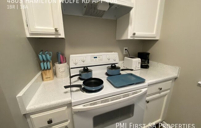 4803 Hamilton Wolfe Rd