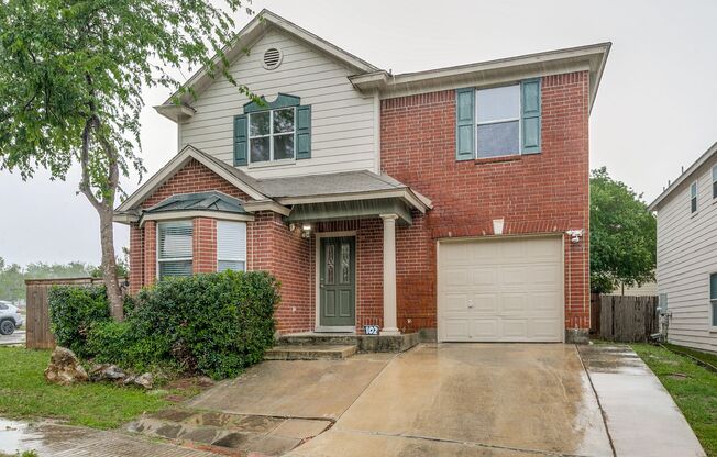 BEAUTIFUL 4-BEDROOM HOME NEAR UTSA