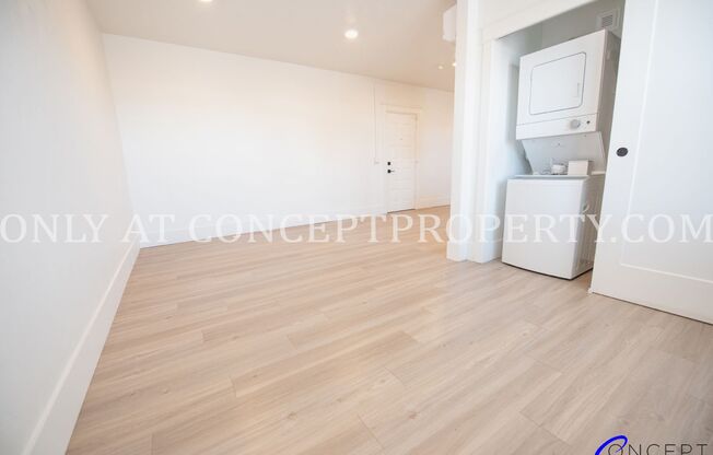 Studio, 1 bath, 425 sqft, $1,199, Unit 20