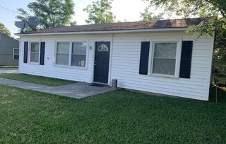 2904 ABELIA DR DR