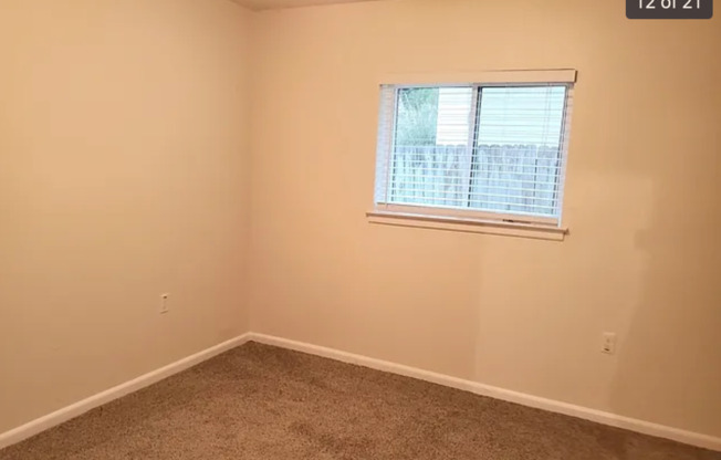 1 bed, 1 bath, $1,000, Unit Unit 1 Master