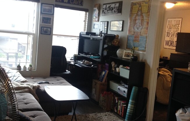 1 bed, 1 bath, 442 sqft, $1,350, Unit C407
