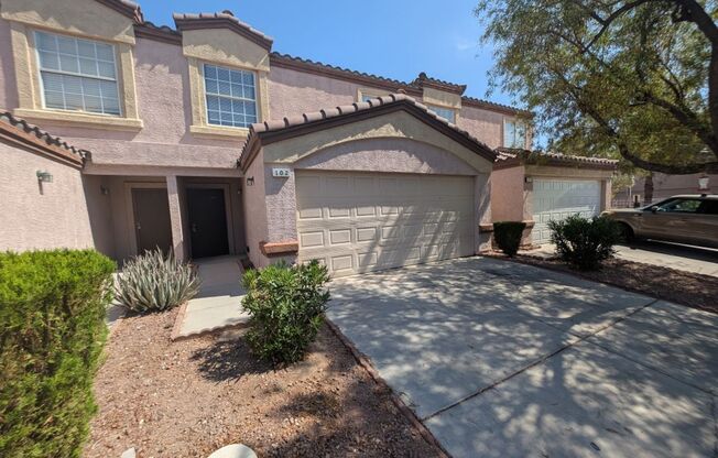 2520 SIERRA LUNA AVE #102