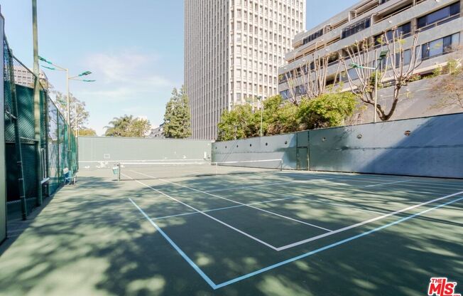 2 beds, 2 baths, 1,172 sqft, $4,550, Unit 1105