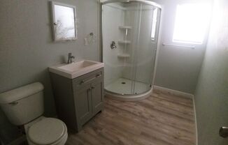ONE MONTH FREE MOVE IN SPECIAL! Newly Remodeled 1 Bedroom