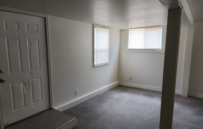 789 W. 11th Ave.