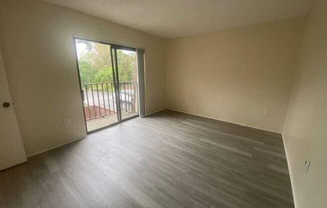 2 beds, 2 baths, $1,700, Unit Unit 2