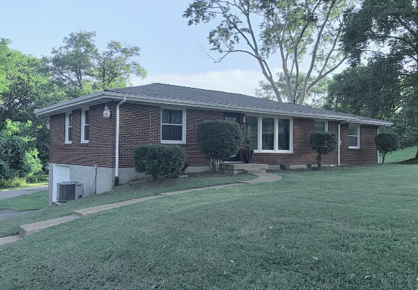 1315 BELL GRIMES LN
