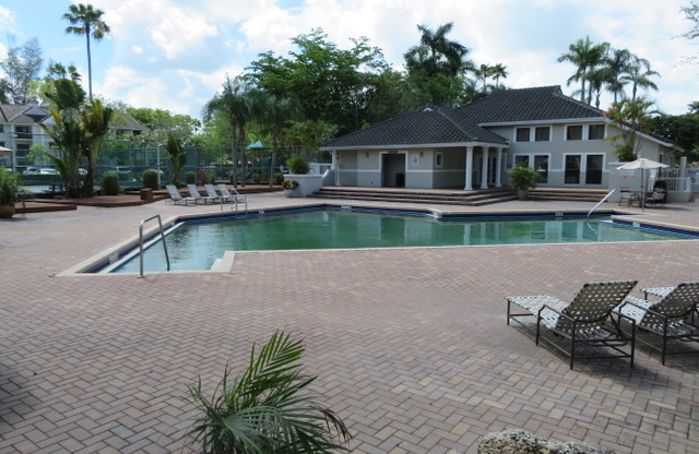 Great unit in Coral Springs