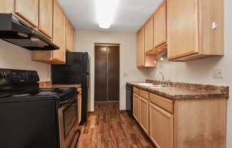 Coon Rapids, MN Parkview Estates Apartments | Kitchen