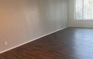 1 bed, 1 bath, 720 sqft, $2,075, Unit 20