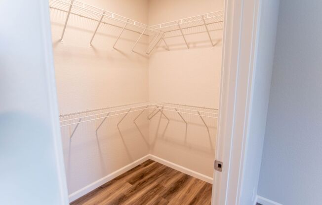 1 bed, 1 bath, 650 sqft, $1,425