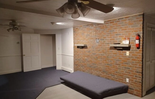 2 beds, 2 baths, 1,500 sqft, $2,350, Unit 35