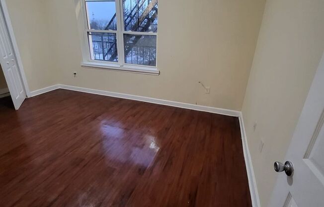 1 bed, 1 bath, 720 sqft, $1,500, Unit Unit 2