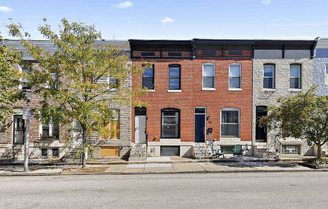 33 S E AVE