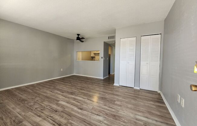 Spacious 1 Bd / 1 Ba Apartment Home ** UNDER NEW MANAGEMENT **