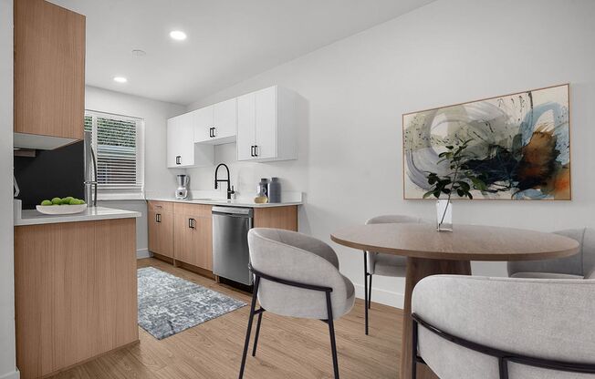 Beautifully Renovated One And Two Bedroom Apartments In Sugarhouse