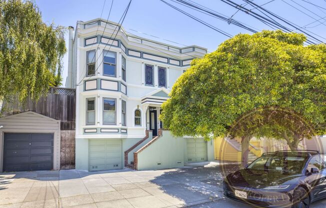 Noe Valley - 2 BR, 1 BA Condo 965 Sq. Ft. - 3D Virtual Tour, Parking and Storage