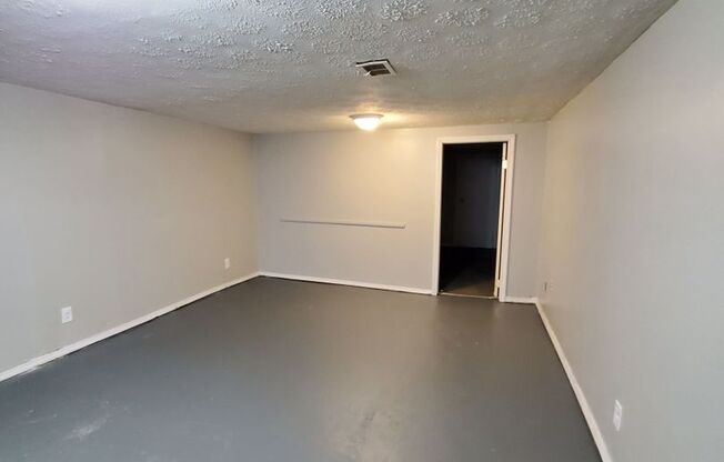 3 BEDROOM SINGLE FAMILY HOME
