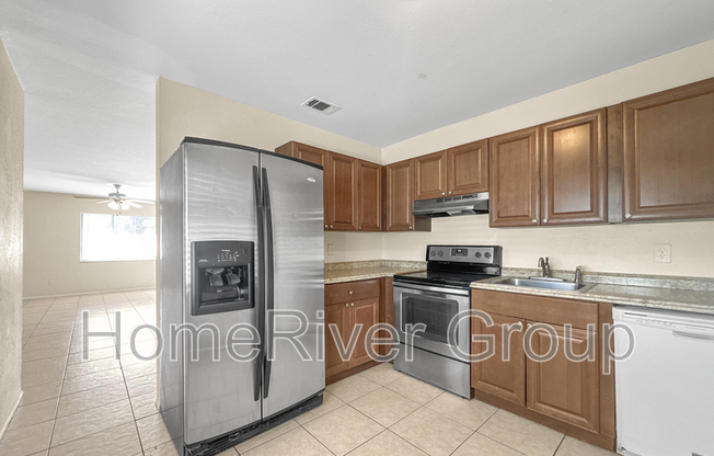 274 SW KENTWOOD RD