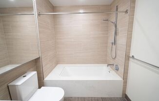 Studio, 1 bath, $2,195