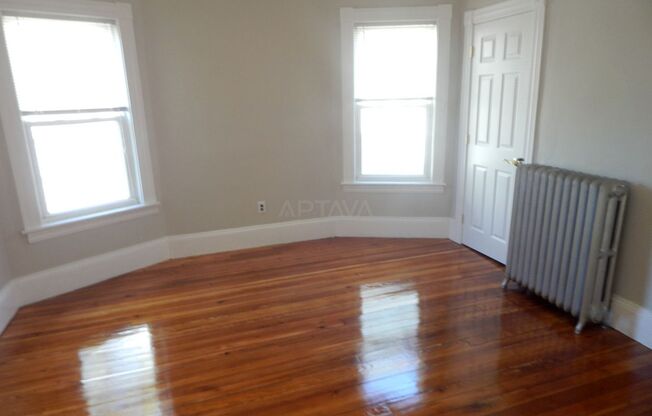 9 Seven Pines Ave