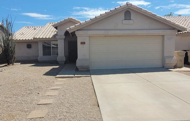 Charming 3 bedroom in Peoria!!