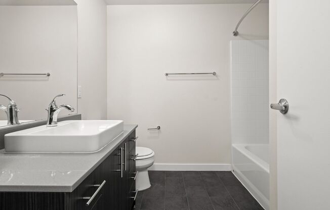 1 bed, 1 bath, 498 sqft, $1,725, Unit 428
