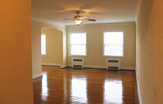Hardwood floors at Integrity Cleveland Heights Apartments, Ohio, 44106