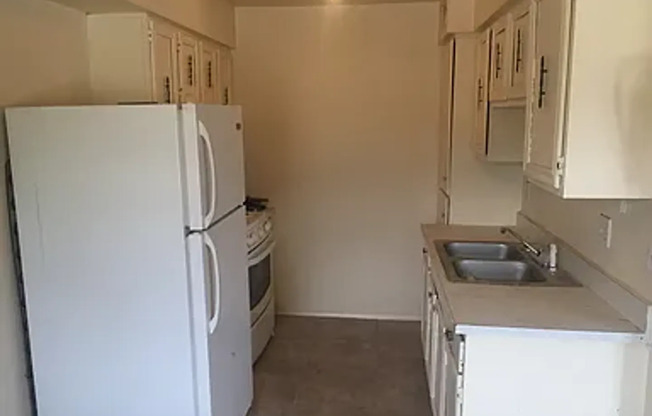 Muriel Street NE-2813