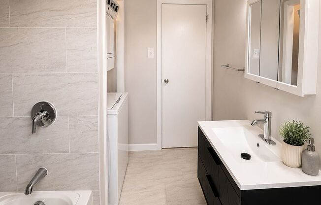 Rockwell Pointe Apartments