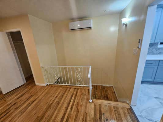 3 beds, 2 baths, 1,600 sqft, $3,000