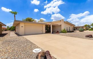 Large 2 Bedroom, Den and Office Sun City Home - Fully Furnished