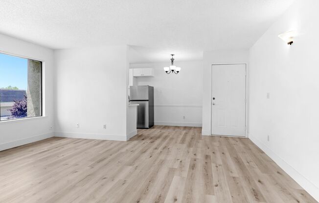 Studio, 1 bath, $1,300, Unit 9