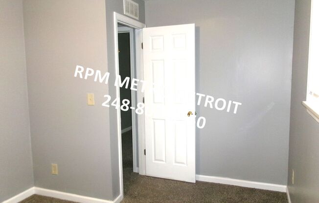 2 beds, 1 bath, $1,195, Unit (OM)