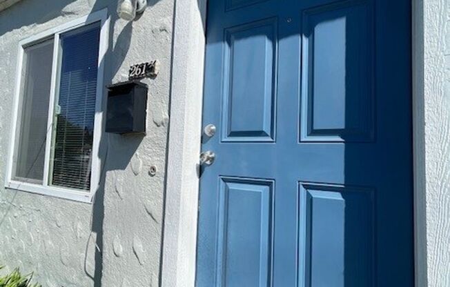 Two Story, 3 bed 2 bath unit