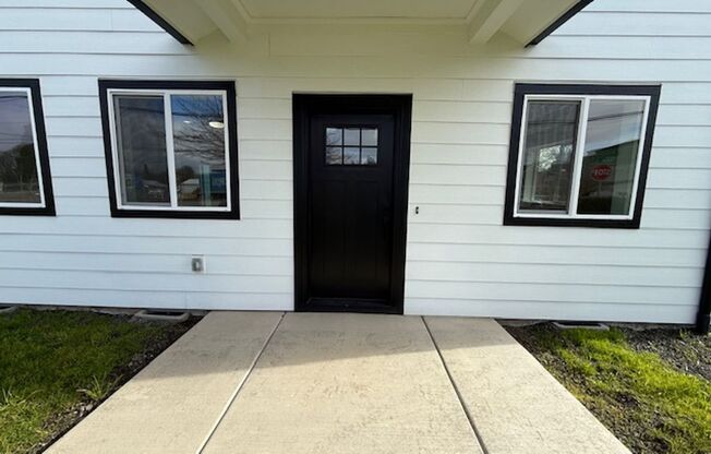 New Construction 2025: 5BR + Main-Level Office Amity OR