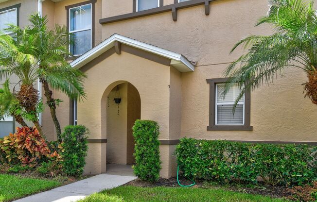 Nice Townhouse in Vero Beach with 1 Car Garage