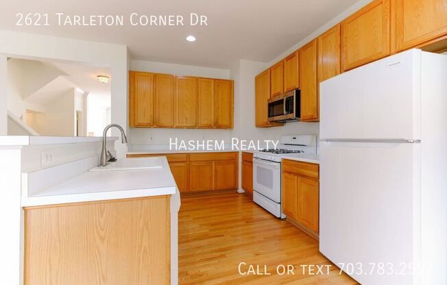 2621 TARLETON COR DR