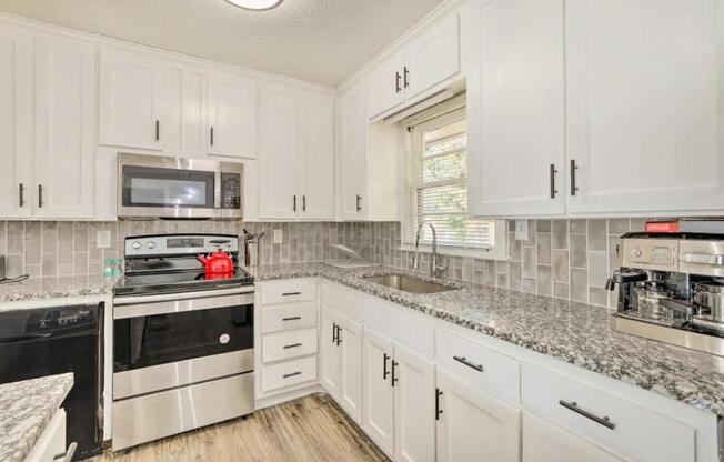 4108 LINDSEY DR