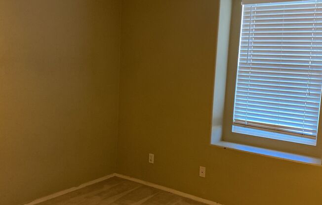 Beautiful 5 bedrooms!!
