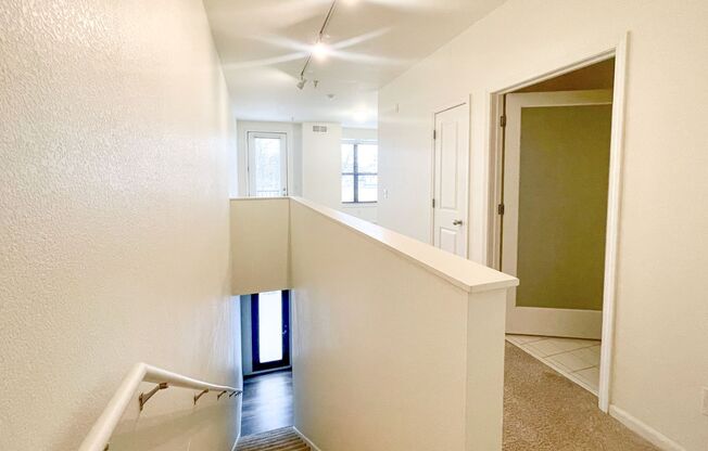 1 bed, 1.5 baths, 1,000 sqft, $1,895, Unit 4626