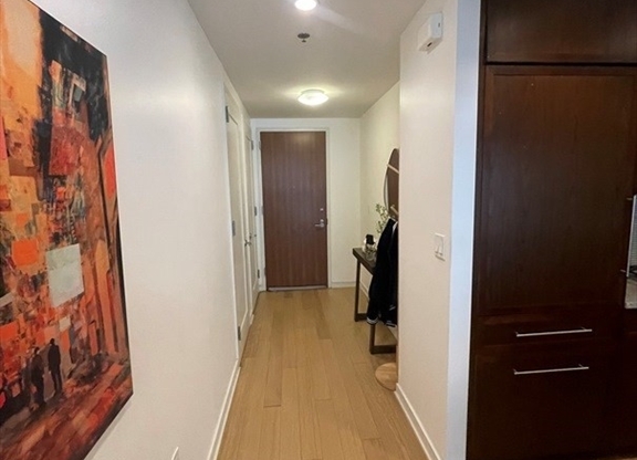 1 bed, 1 bath, 855 sqft, $5,000, Unit 3F