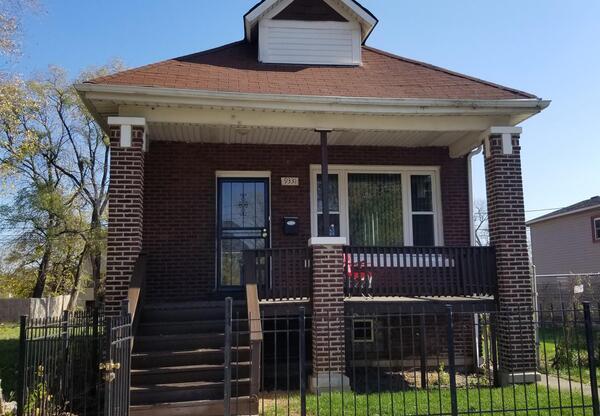 9331 S EVANS AVE
