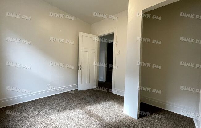 2 beds, 1 bath, $800, Unit Unit 1