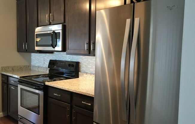 1 bed, 1 bath, 715 sqft, $1,550, Unit 6135206 RP-1
