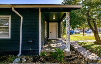 3 beds, 1 bath, $1,750