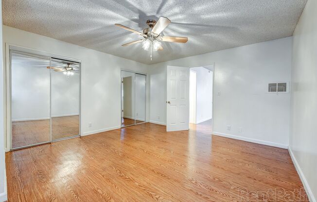 Studio, 1 bath, 476 sqft, $1,895, Unit 12