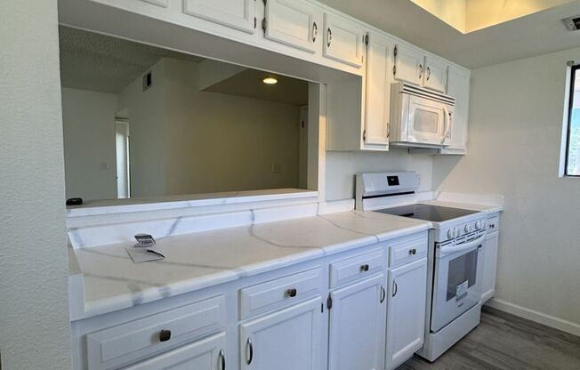2 beds, 2 baths, 1,130 sqft, $1,699, Unit 2067